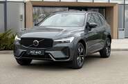 Volvo XC60 Plus Dark