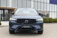 Volvo XC60 Plus Dark