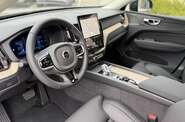 Volvo XC60 Plus Dark