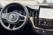 Volvo XC60 Plus Dark