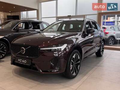 Volvo XC60 2025 Plus Dark