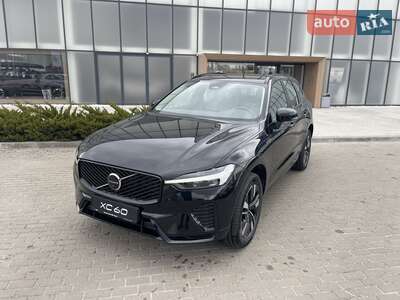 Volvo XC60 2025 Plus Dark