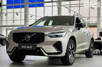 Volvo XC60 2026 Plus Dark