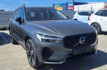 Volvo XC60 2026 Plus Dark