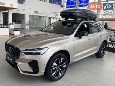 Volvo XC60 2025 Plus Dark