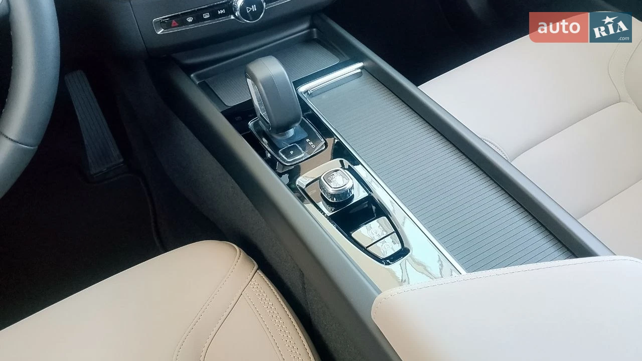 Volvo-25