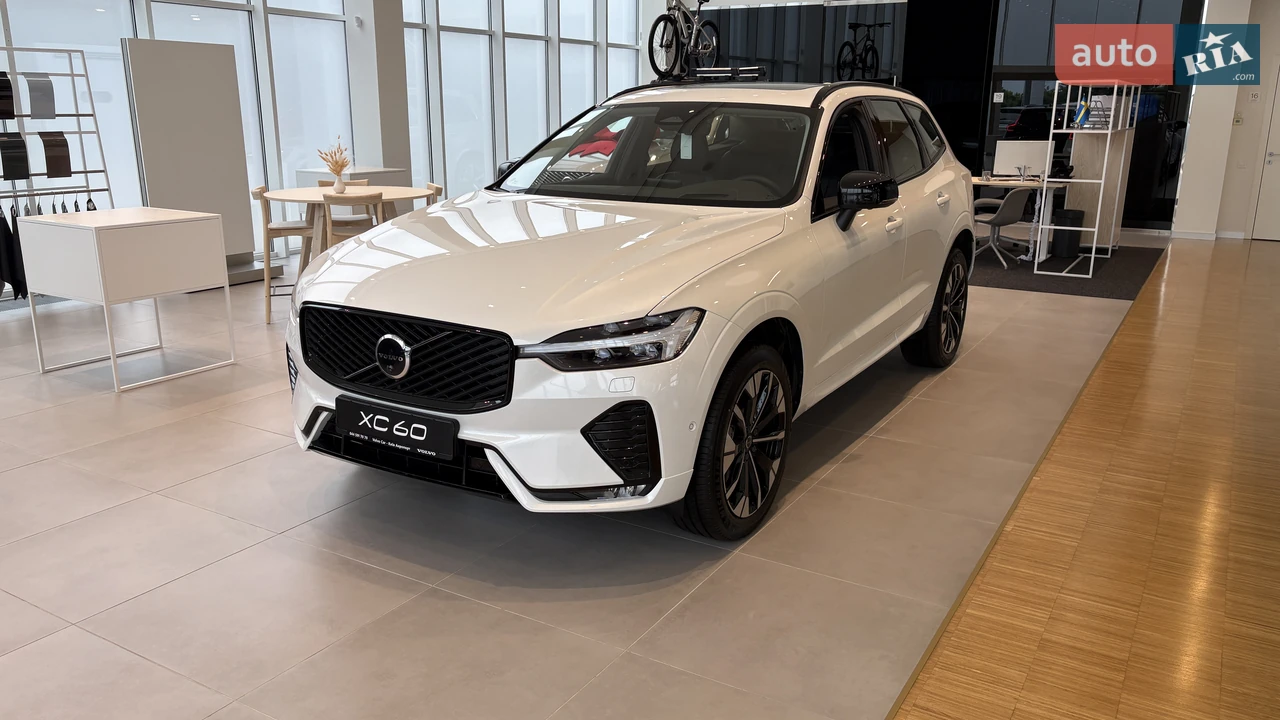 Volvo XC60 Ultra Dark