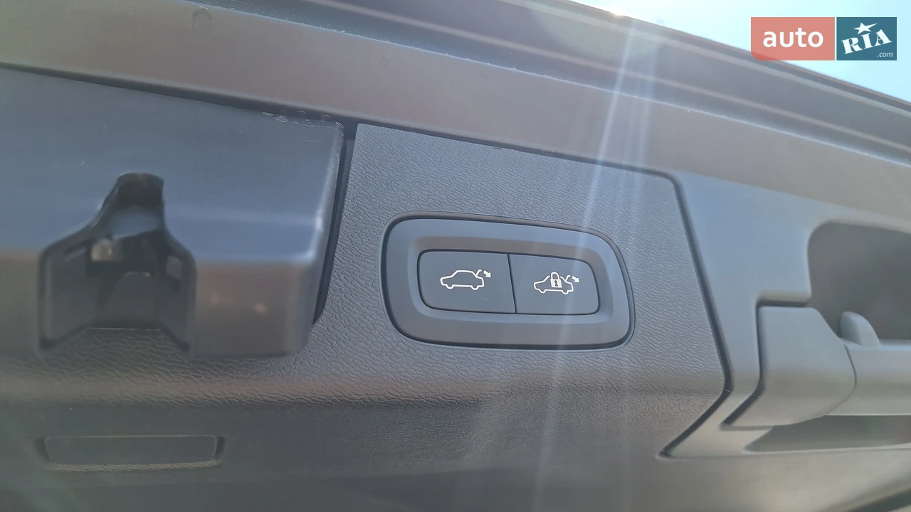 Volvo-0