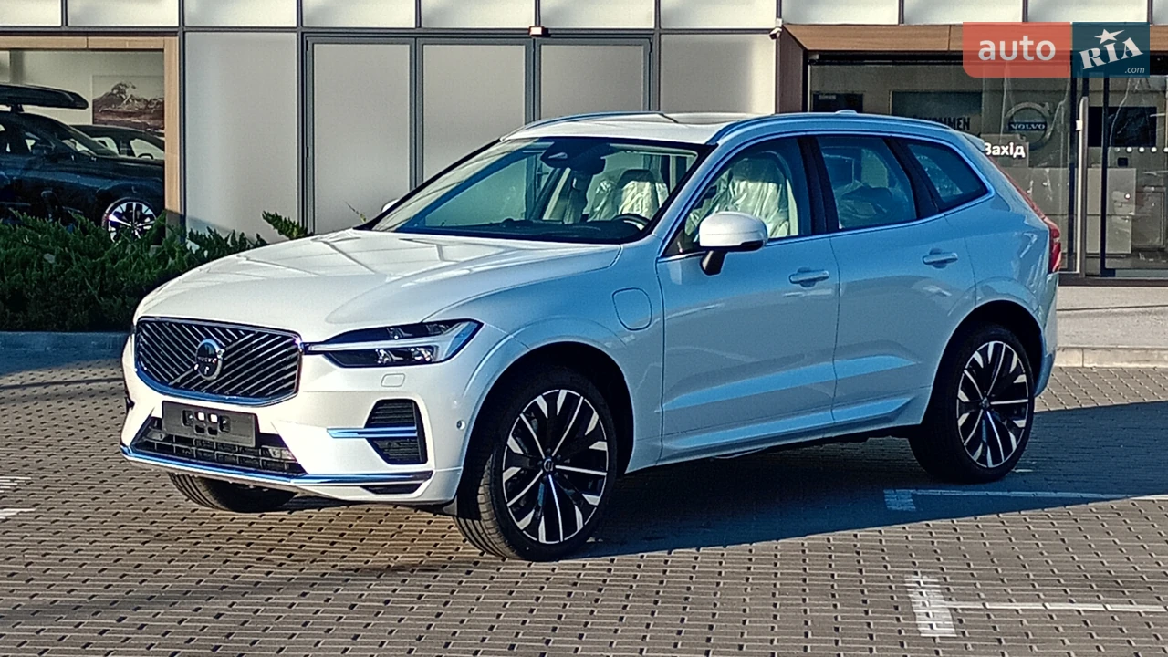 Volvo XC60 Ultra Bright