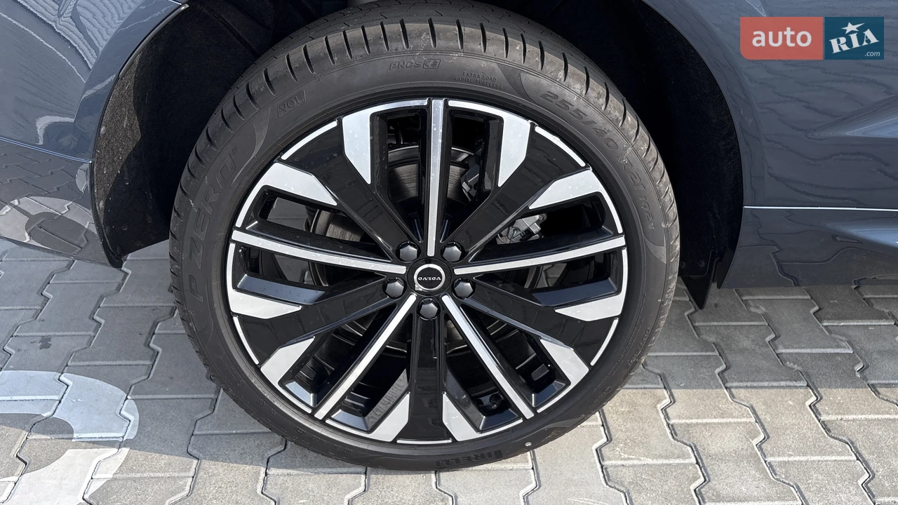 Volvo XC60 2026