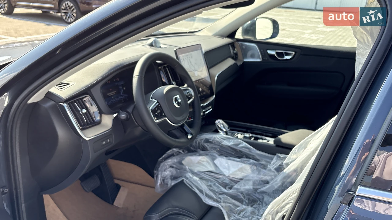 Volvo XC60 2026