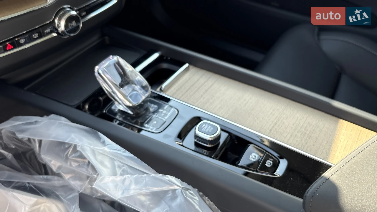 Volvo XC60 2026