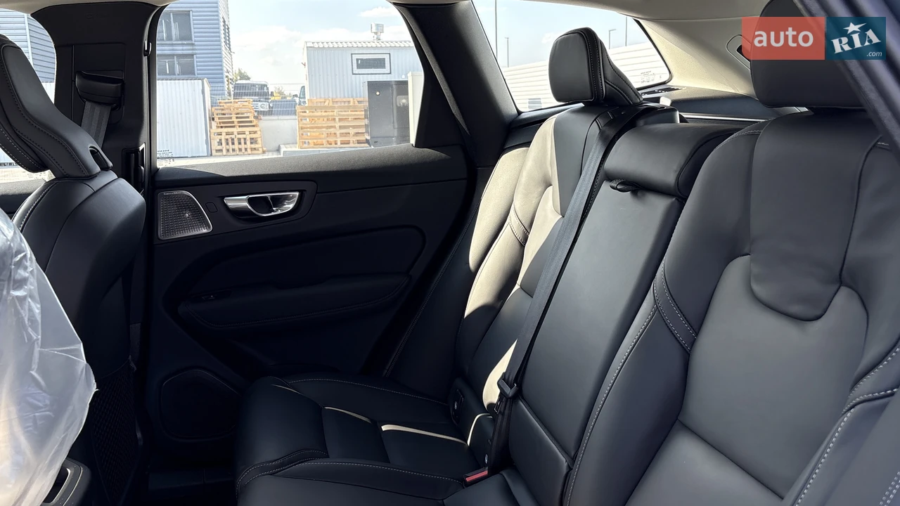 Volvo XC60 2026