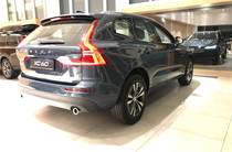 Volvo XC60 Momentum