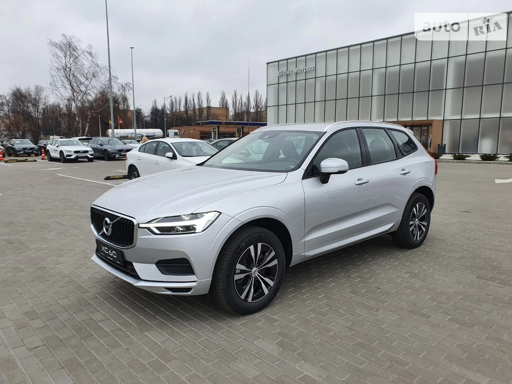 Volvo XC60 Momentum