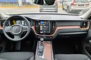 Volvo XC60 Momentum