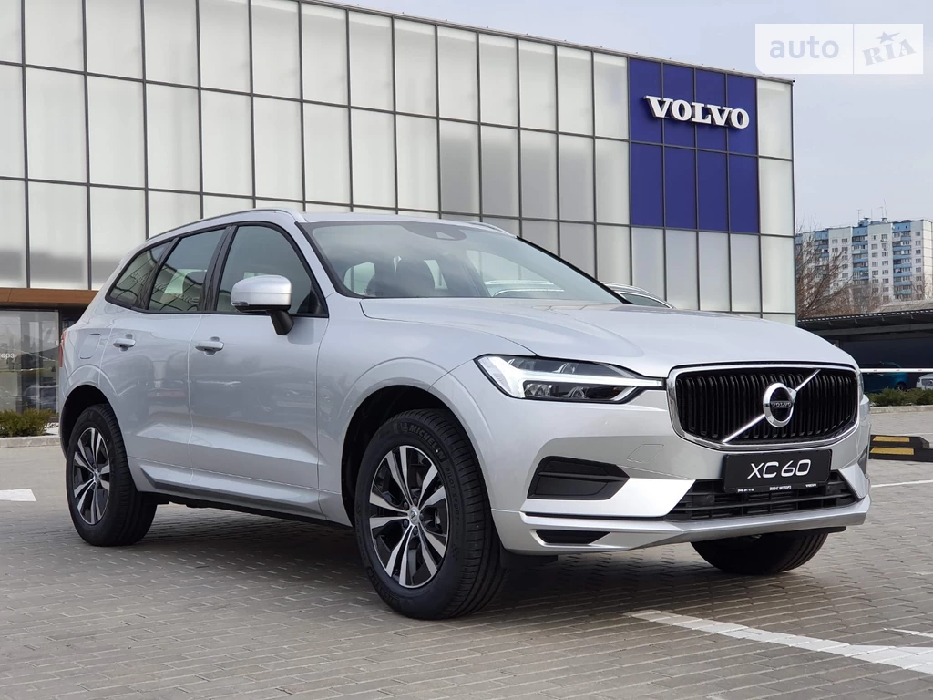 Volvo XC60 Momentum