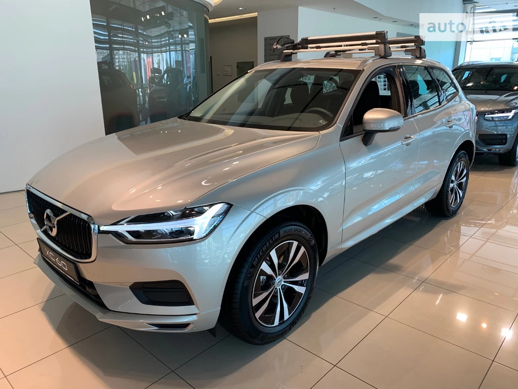 Volvo XC60 Momentum