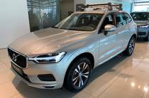 Volvo XC60 Momentum