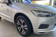 Volvo XC60 Momentum