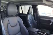 Volvo XC90 Recharge Ultimate Dark