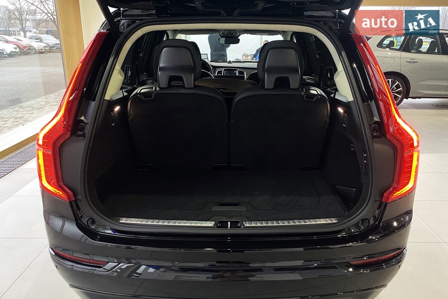 Volvo XC90 Recharge - фото 9