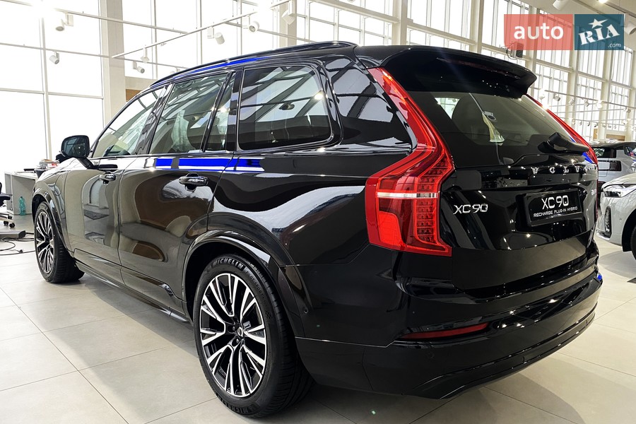 Volvo XC90 Recharge - фото 7