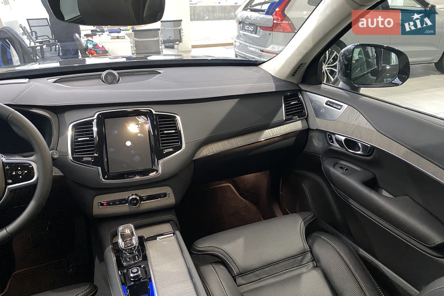 Volvo XC90 Recharge - фото 14