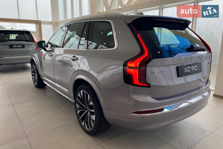 Volvo XC90 Recharge - фото 4