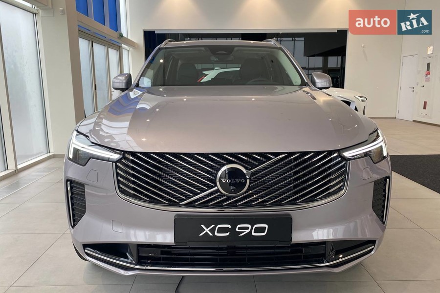 Volvo XC90 Recharge - фото 1
