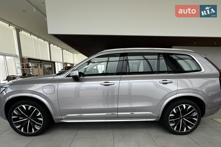 Volvo XC90 Recharge - фото 3