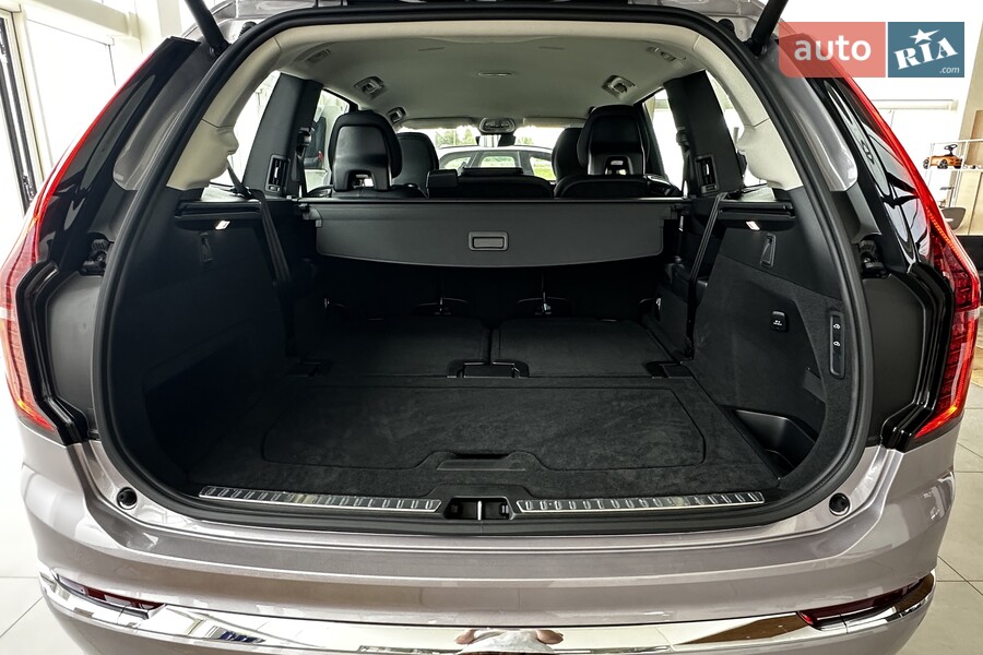Volvo XC90 Recharge - фото 9