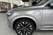 Volvo XC90 Recharge - фото 8