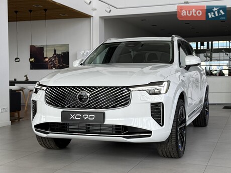 Volvo XC90 Recharge 2025