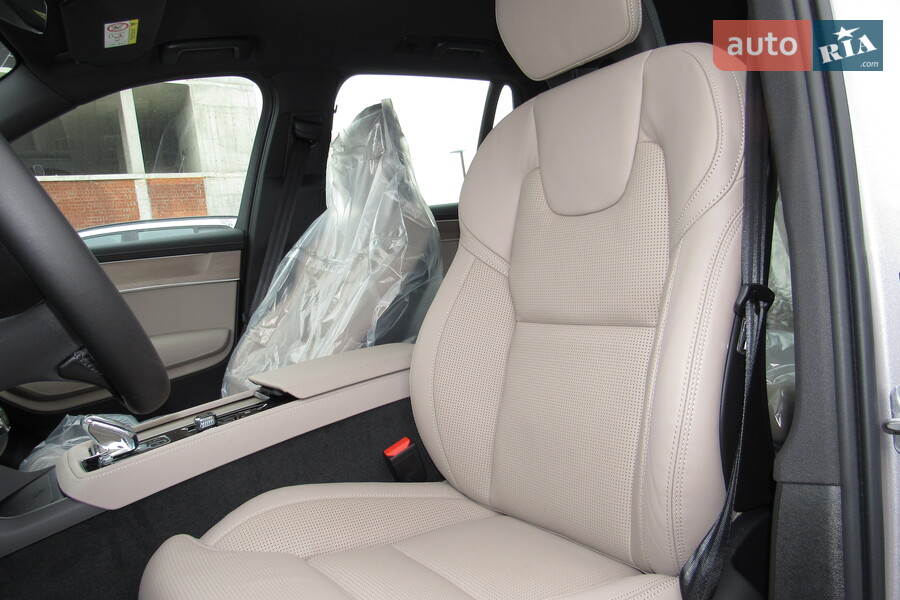 Volvo XC90 Recharge - фото 23