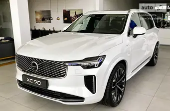 Volvo XC90 Recharge Ultra Bright 2.0 Geartronic (455 к.с.) PHEV AWD 7s Фото 3