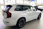 Volvo XC90 Recharge Ultra Bright