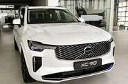 Volvo XC90 Recharge - фото 2