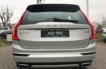 Volvo XC90 R-Design