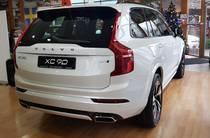 Volvo XC90 R-Design