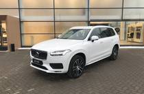 Volvo XC90 Momentum