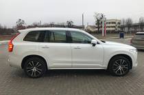 Volvo XC90 Momentum