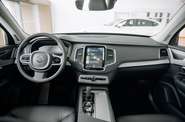 Volvo XC90 Momentum