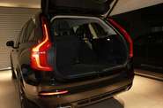 Volvo XC90 R-Design