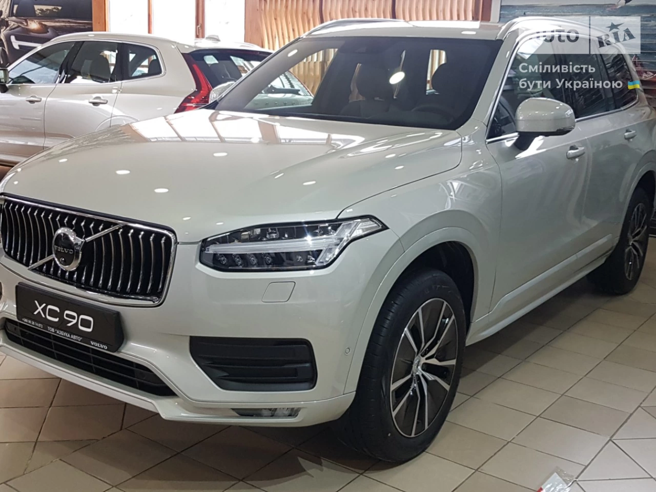 Volvo XC90 Momentum