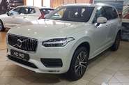 Volvo XC90 Momentum