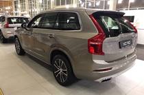 Volvo XC90 Momentum