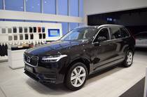 Volvo XC90 Momentum