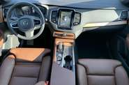 Volvo XC90 Momentum