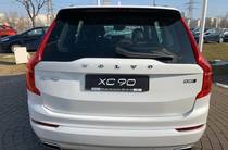 Volvo XC90 Momentum